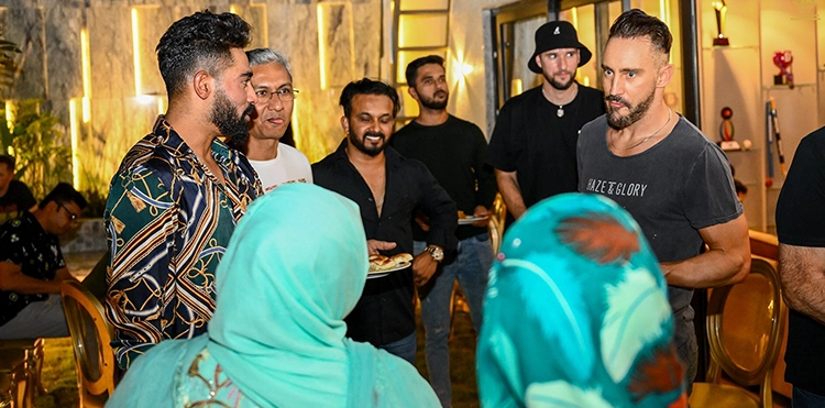 Surprise Visit by Virat and Team to Siraj Home