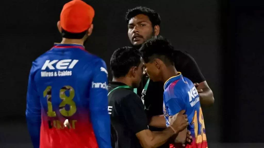 Virat Kohli Asks Guards to Not Hurt A Fan