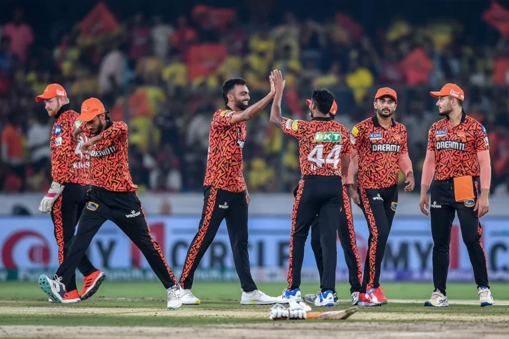 Sunrisers Hyderabad Defeats CSK By 6 Wickets