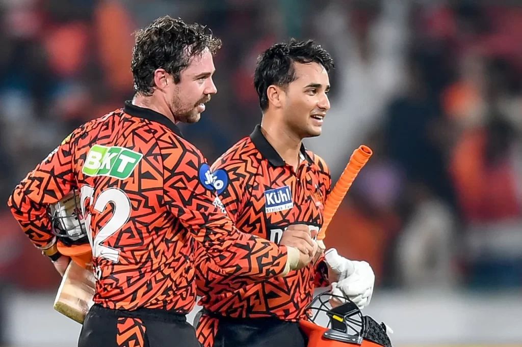 SRH Defeated LSG By 10 Wickets With 62 Balls Left