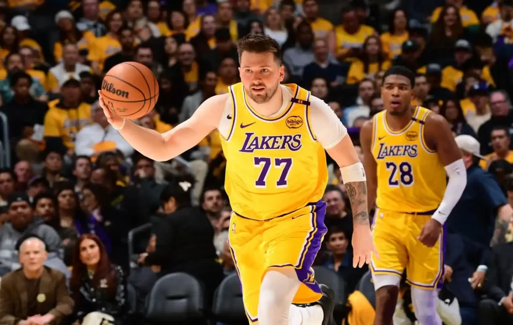 Doncic Makes Debut As Lakers Beat Jazz 132-113
